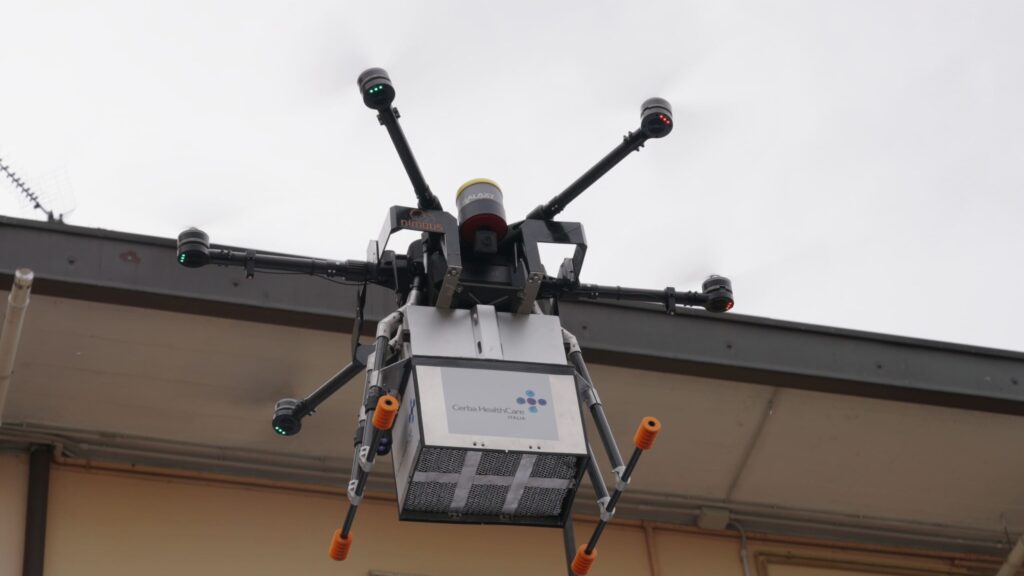 drone in volo Cerba HealthCare